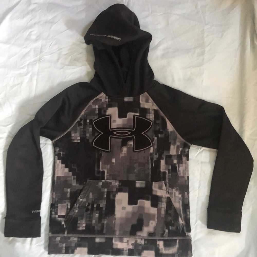 S boys hooded sweatshirt